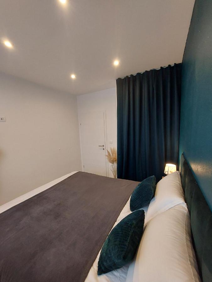 Amare Apartment